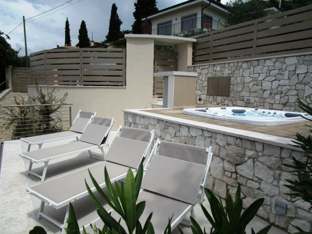Villa Kiara ตอร์รีเดลเบนาโก ภายนอก รูปภาพ